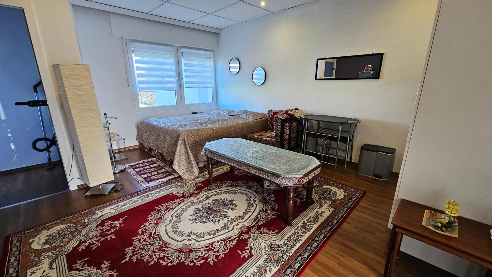 Orientalische Wohnung เมคเคนไฮม์ ภายนอก รูปภาพ